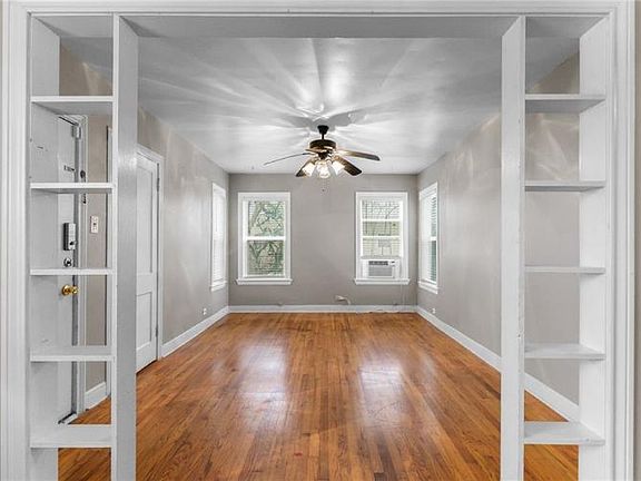 5th image of 309 Oleander Ave #A