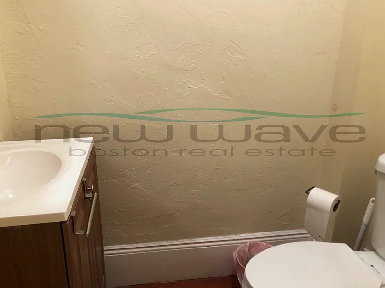 69 S Huntington Ave #2 — Photo 8