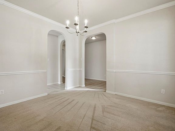 5th image of 505 Burham Ln