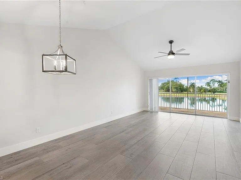 520 Augusta Blvd #B204 — Photo 4