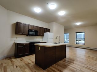 191 College St #213, Burlington, VT 05401