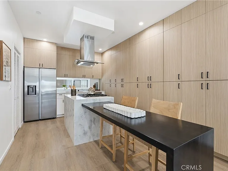 1428 S Cloverdale Ave — Photo 23