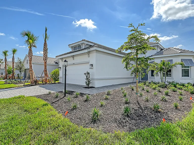 10248 Silent Night Ln — Photo 2