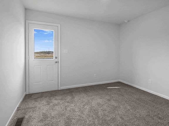 5th image of 3119 W 82nd Pl