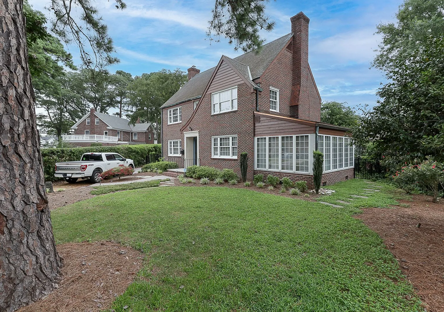 Stately 3 bedroom, 2.5 bathroom Tudor in Norfolk's sought after Lochhaven neighborhood offering o... — Photo 3