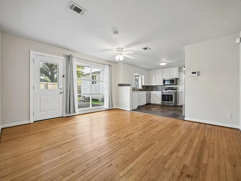 5305 Judalon Ln — Photo 1