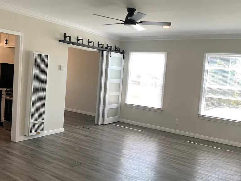 1316 Havenhurst Dr — Photo 9