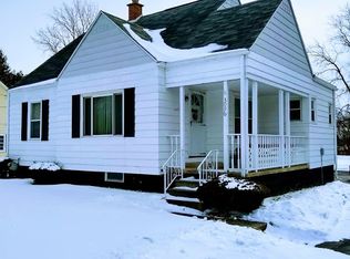 3096 Wheeler Rd, Bay City, MI 48706