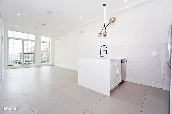 Rented by Citi Habitats | media 1