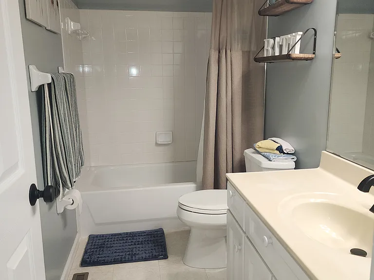 3387 Rippling Lake Ct — Photo 5
