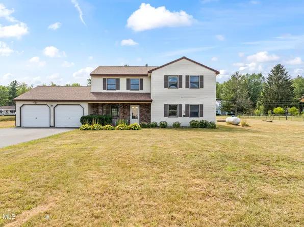 1000-1002 St Lawrence Drive, Ballston Spa, NY 12020