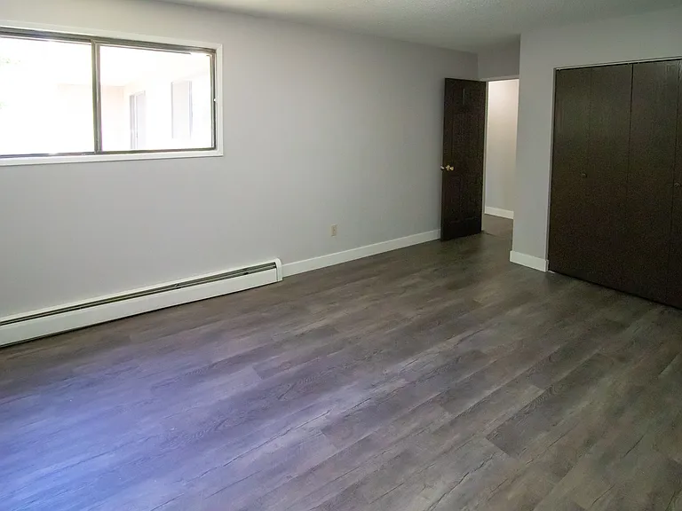 256 Mayor Magrath Dr N — Photo 12