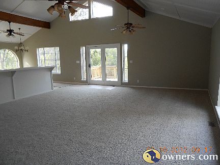 Enormous Family Room