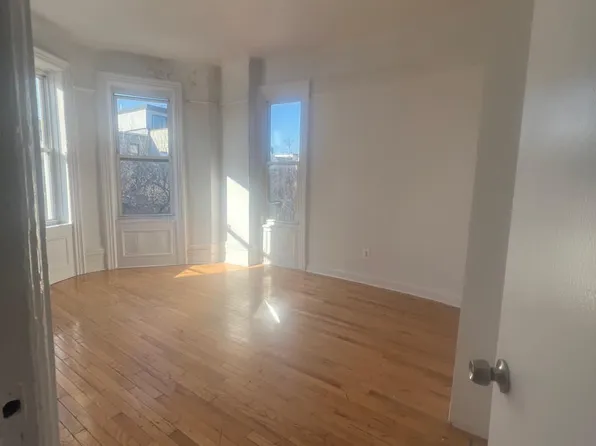 (undisclosed Address), Bronx, NY 10459