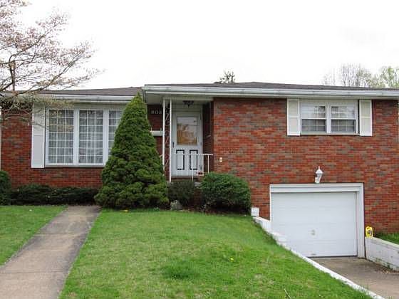 1st image of 808 33rd St