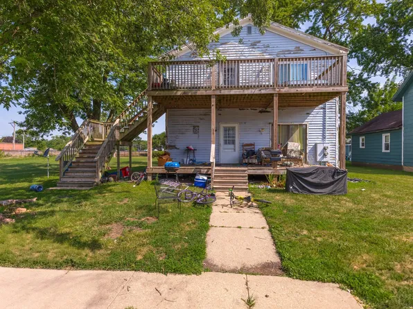 811 W South St, Pontiac, IL 61764