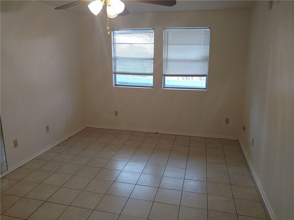 1st image of 5003 Skillman St APT 212A