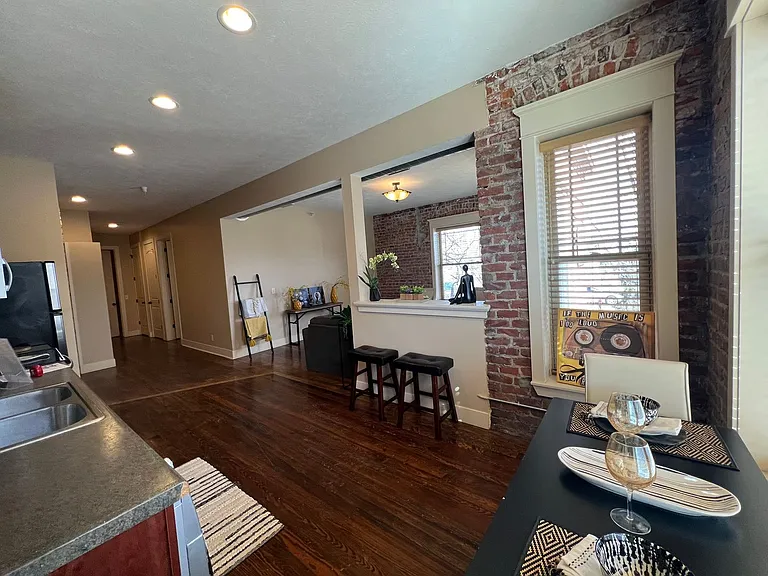 2934 Leavenworth St — Photo 89