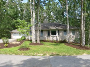 89 Peterson Ln, Sparta, TN 38583