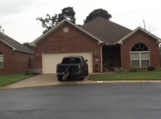 1308 Sunset Gdns W, Bryant, AR 72022