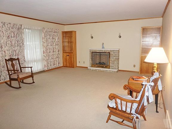 5th image of 1408 W Park St