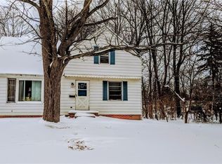 1975 Beverly Hills Dr, Richmond Heights, OH