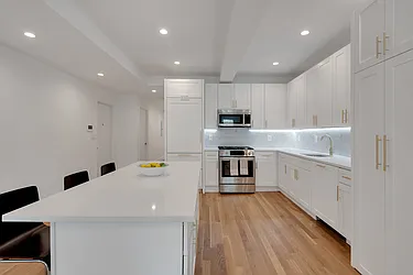 Rented by Brown Harris Stevens