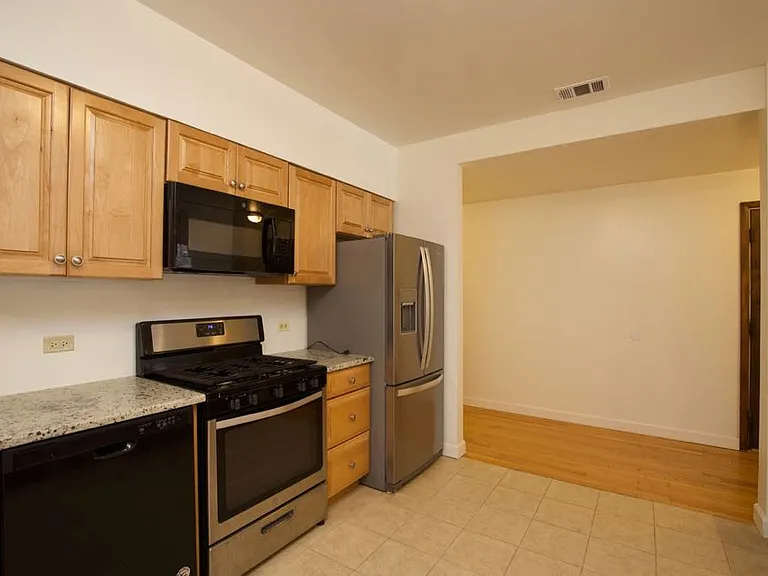6713 N Sheridan Rd #N2 — Photo 5