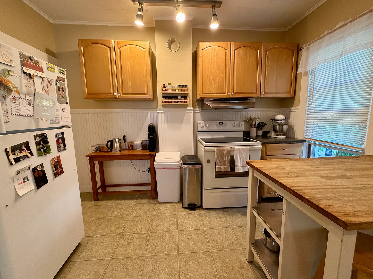 3 bed, 1.5 bath, 1200 sqft, $2,000 — Photo 4