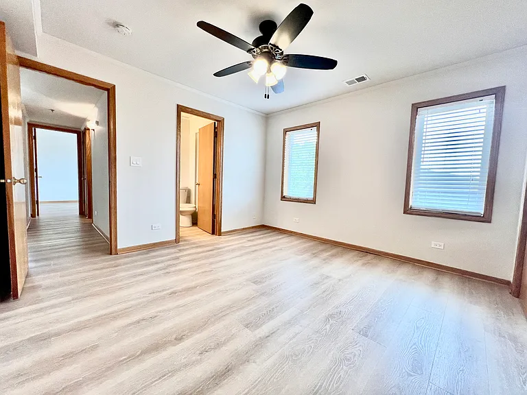10418 S Keating Ave #3A — Photo 6