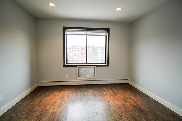 Rented by Simply Brooklyn Realty Inc | media 21