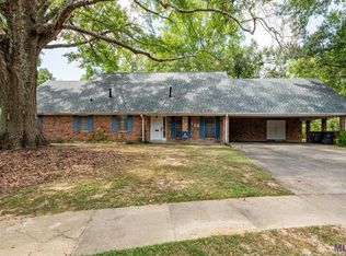 688 Vieux St, Baton Rouge, LA 70815
