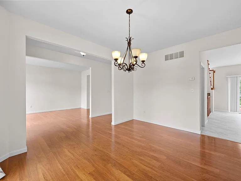 34 Bonhomme Richard Ct — Photo 32