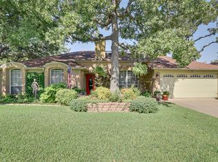 7229 Timberidge Dr, North Richland Hills, TX 76182