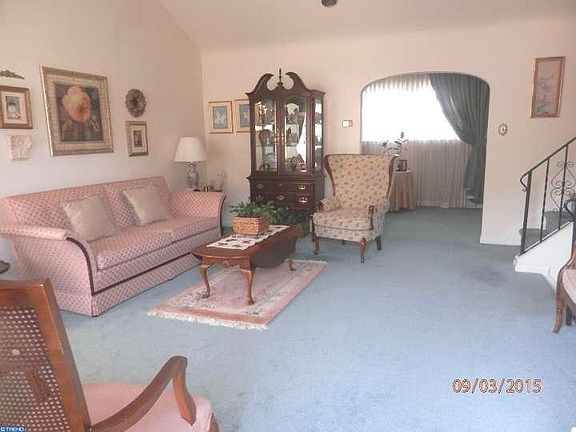 3rd image of 577 Paoli Ave