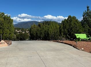 821 Camino Vistas Encantada, Santa Fe, NM 87507