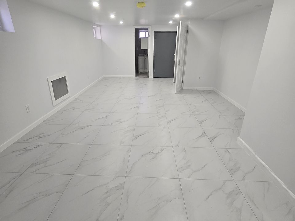 1st image of 20230 47th Ave
