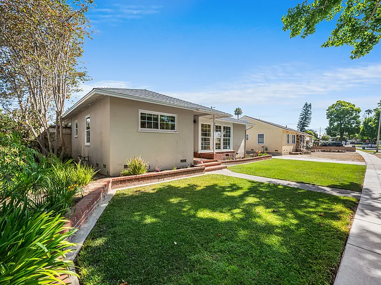 5915 E Rosebay St — Photo 7