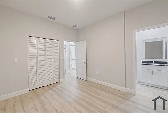 952 Alcalde St E #1 — Photo 16