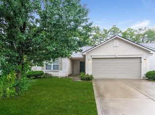 11514 Long Lake Dr, Indianapolis, IN 46235