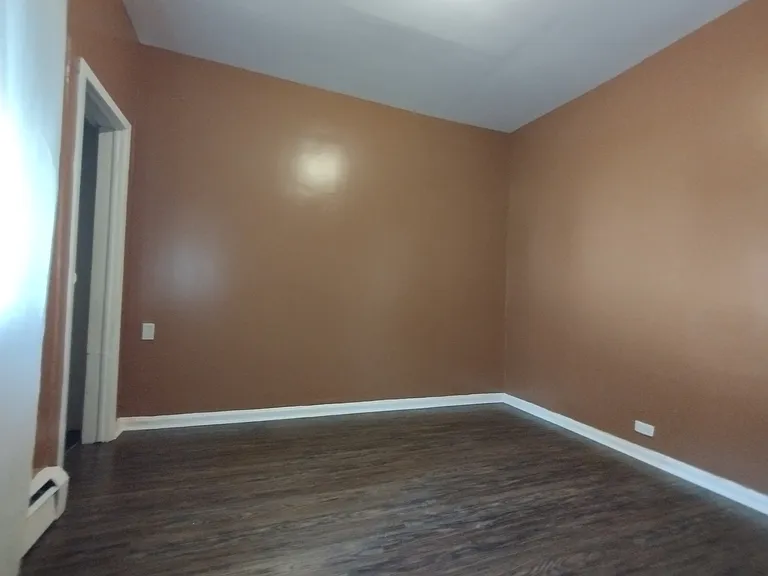1478 E 93rd St #1 — Photo 26