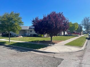 6018 N 9th St, Fresno, CA