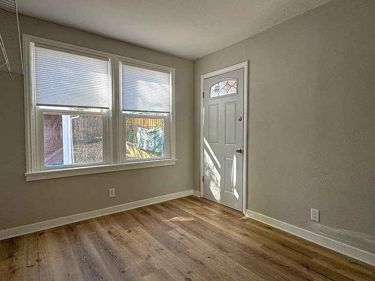 7726 Arthur Ave — Photo 3
