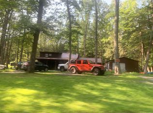 3785 New Lancaster Valley Rd, Milroy, PA 17063