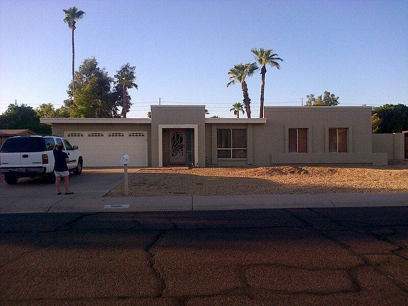 1st image of 5020 E Paradise Dr