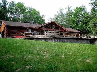88 S Durham Hwy, Acra, NY 12405