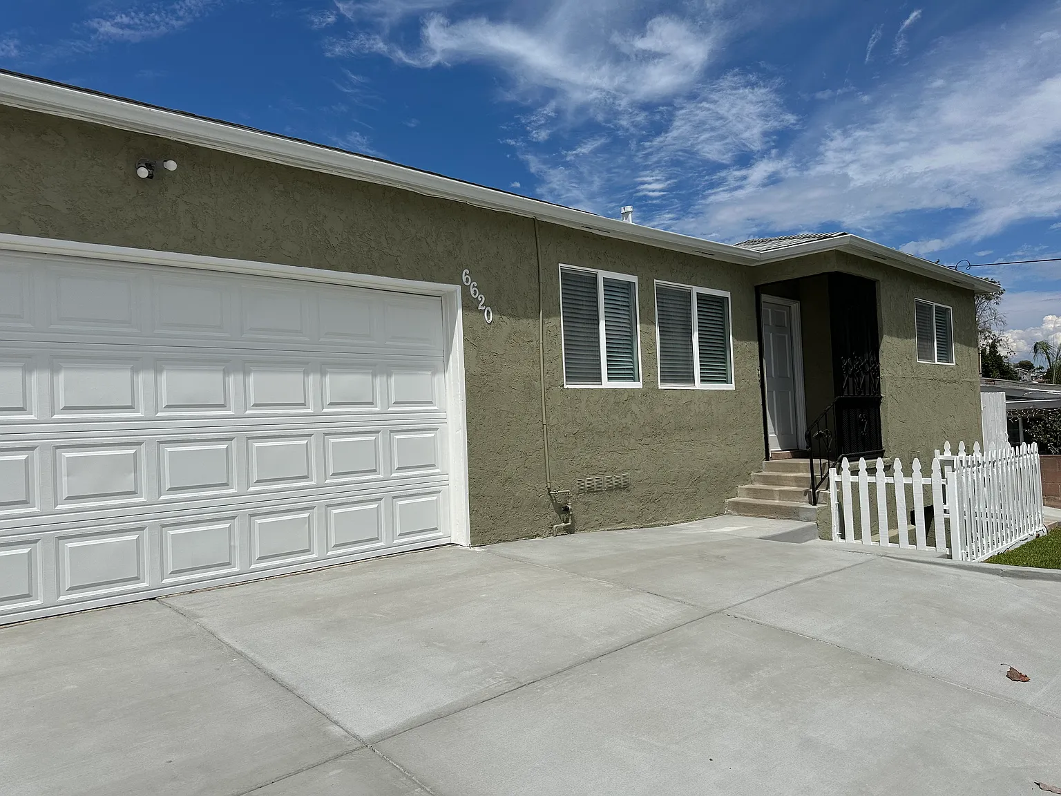 3 bed, 1111 sqft, $3,600 — Photo 3
