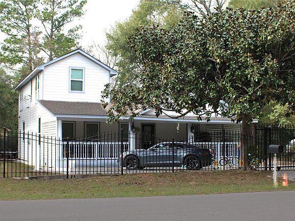 2nd image of 820 S Railroad Ave