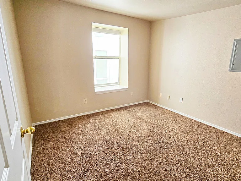 228 W Riverside Ave #103 — Photo 10