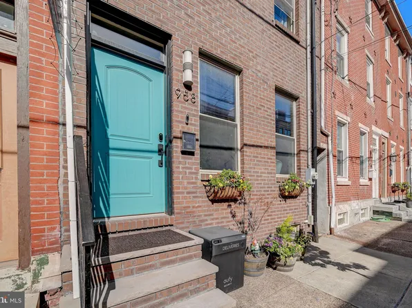 958 N Randolph St, Philadelphia, PA 19123